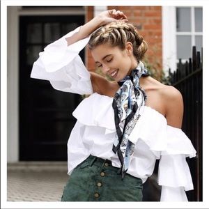 ❤️Blogger’s Favorite off shoulder Top